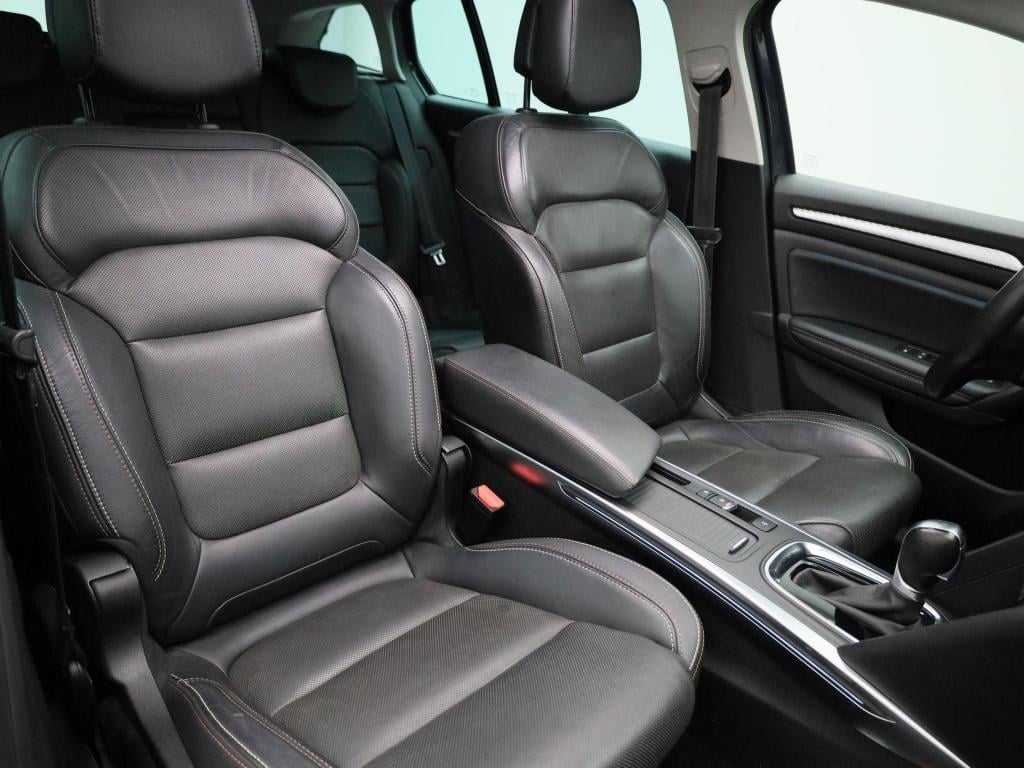 Renault Megane E-tech estate 1.6 plug-in hybrid 160 business edition one | 