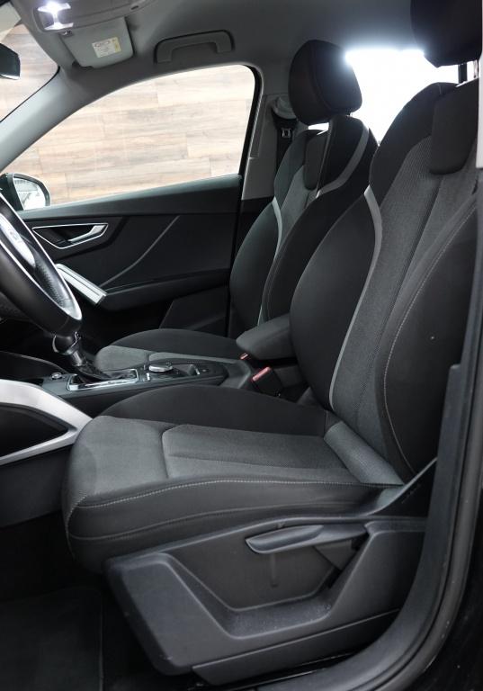 Audi Q2 1.0 tfsi sport | pdc | 19" | driveselect |