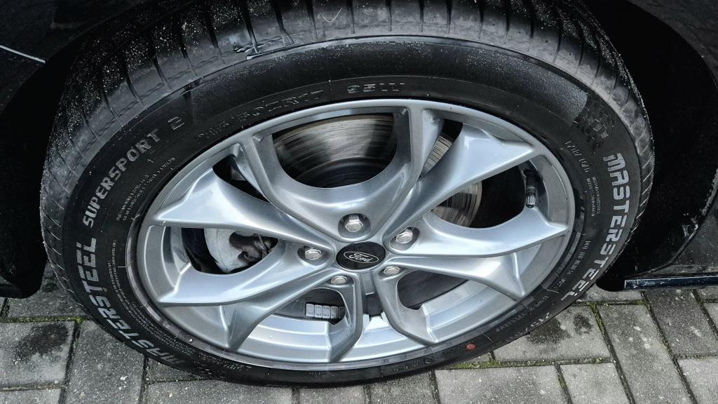 Ford Focus wagon st line x business 1.0 ecoboost hybrid | camera | lane ass