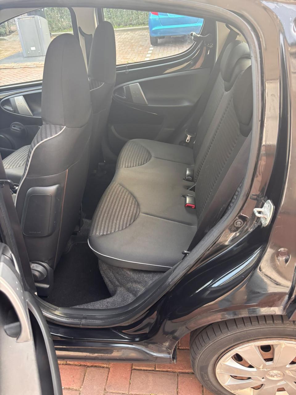 Peugeot 107, 5drs, airco, 62.000 km + recente apk