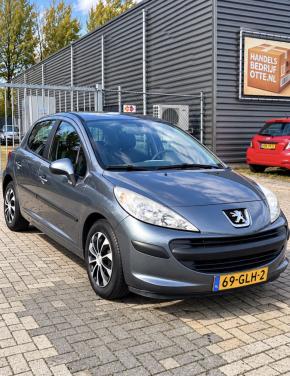 Peugeot 207 zuinige 1.4 VTI 5DRS 2008 met 160000KM Jaar APK