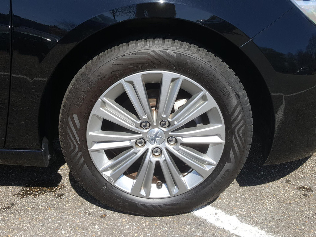 Peugeot 308 1.2 puretech 130pk s&s allure navigatie | cruise & climate cont