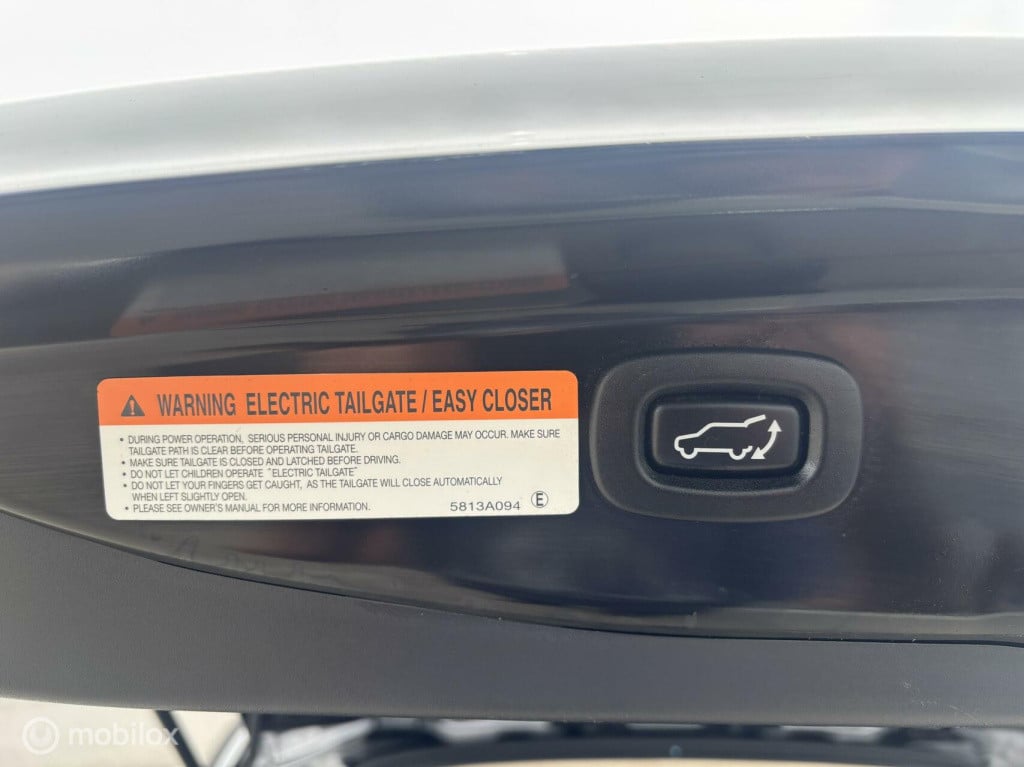 Mitsubishi Outlander 2.0 phev executive schuifdak, trekhaak