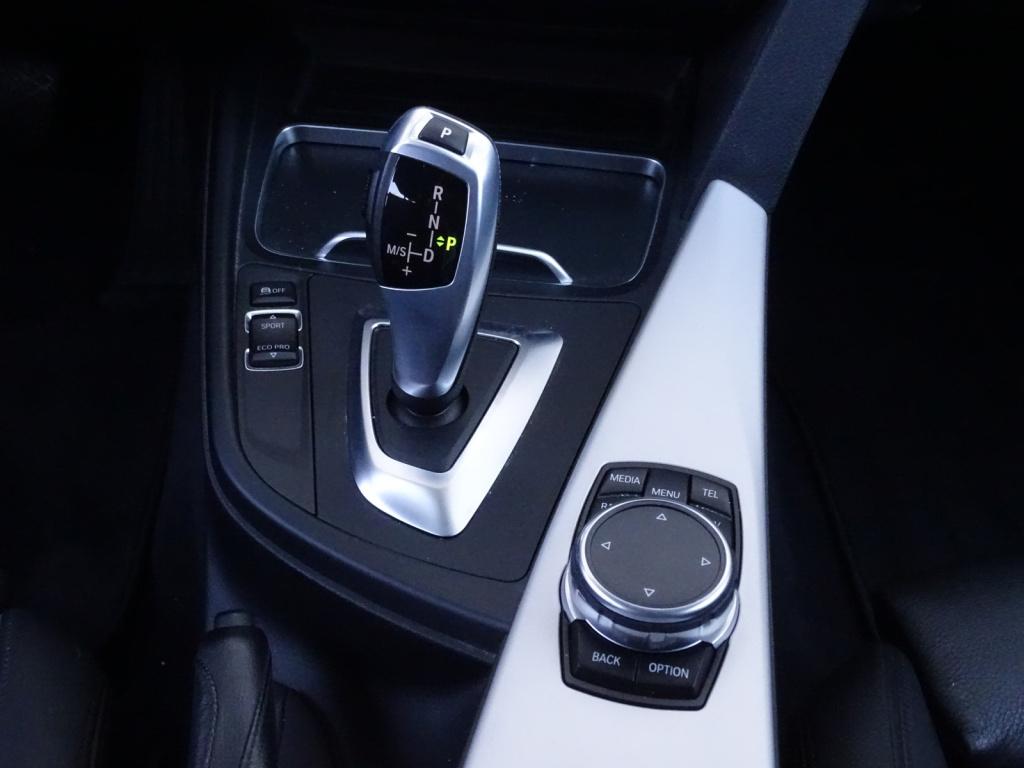 BMW 3-serie touring 320i centennial executive automaat | leder | sportzetel