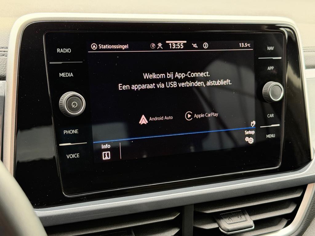 Volkswagen T-roc 1.5 tsi 150pk dsg style | navi | camera | ergo stoel | rij