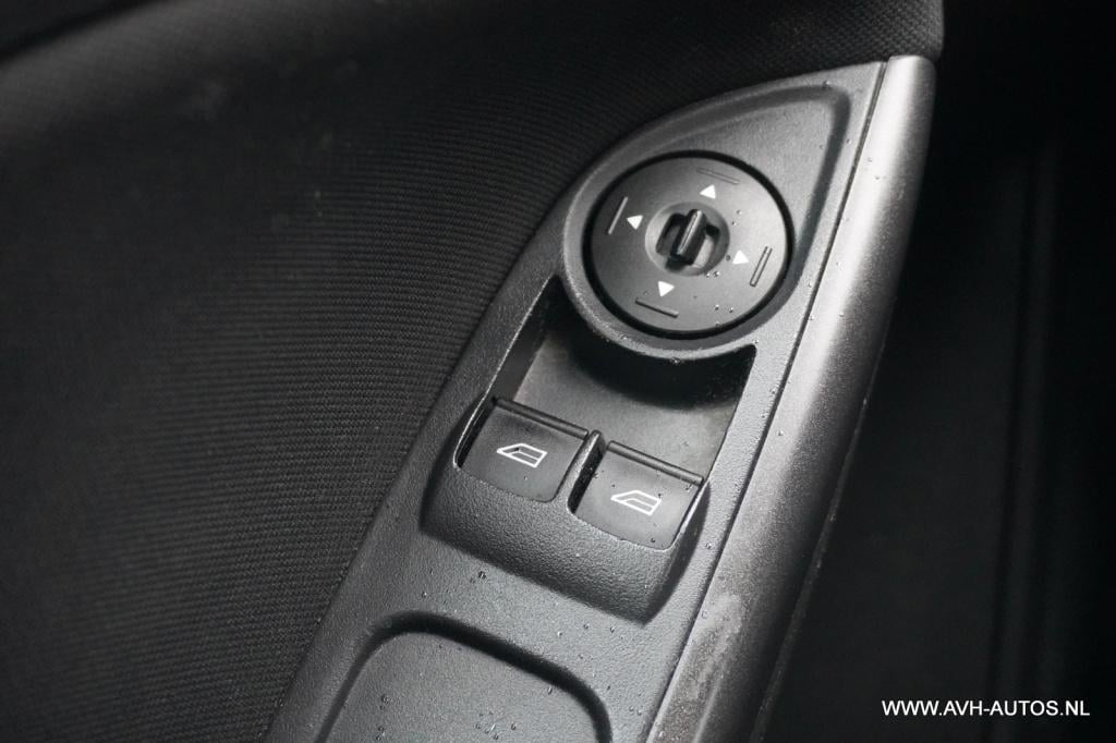 Ford Focus wagon 1.0 lease edition