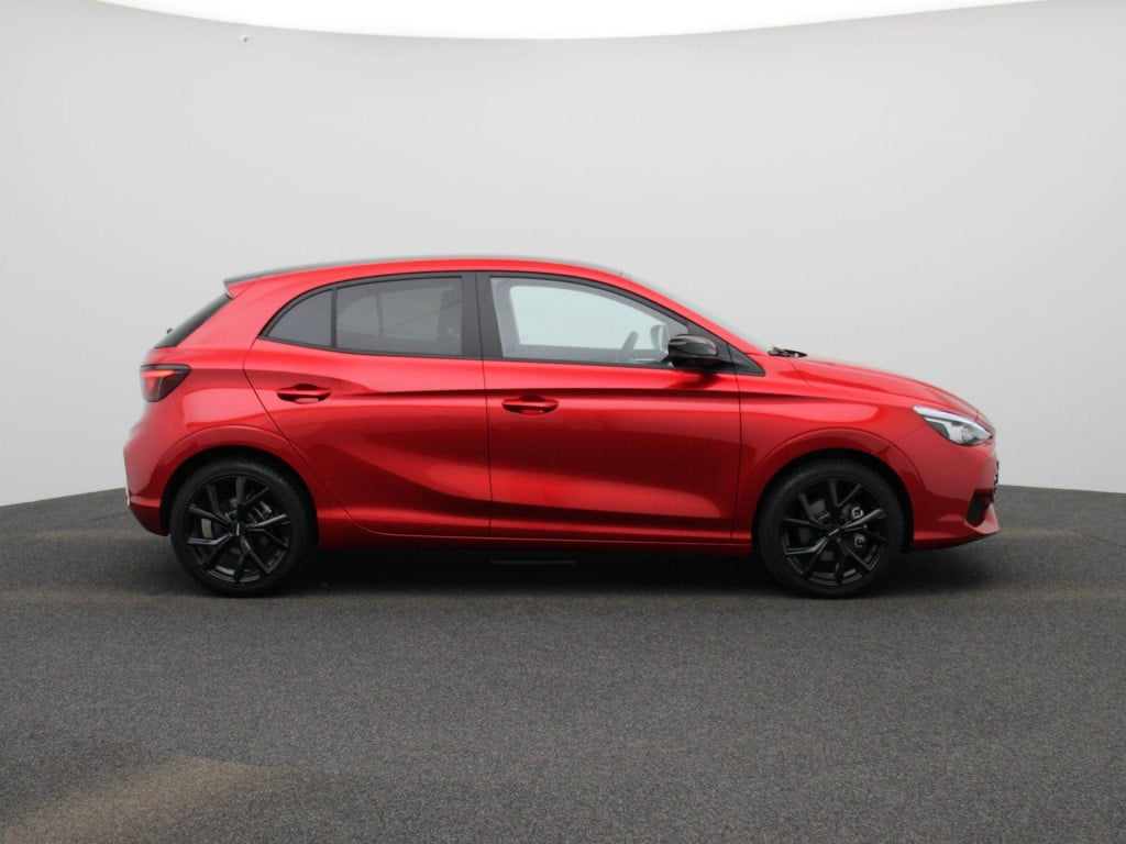 MG 3 mg3 hybrid+ 1.5 hybrid luxury 17'' velgen | zwart dak & spiegels | pri