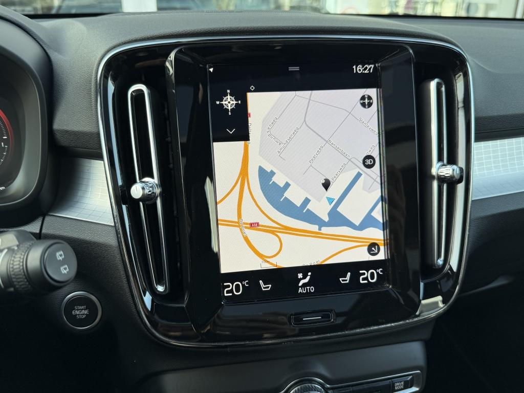 Volvo XC40 t4 211pk recharge plus dark| panodak| camera| h&k sound| elek.