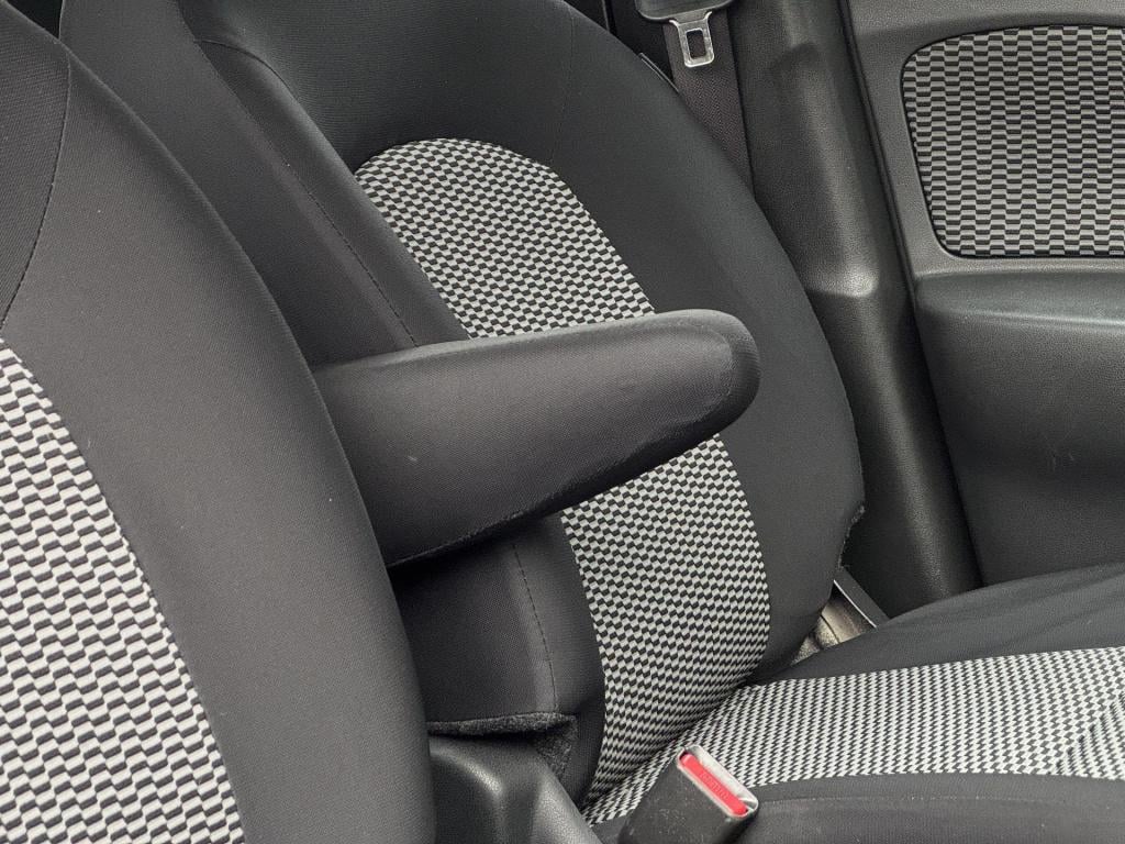 Nissan Micra 1.2 acenta automaat incl. trekhaak!