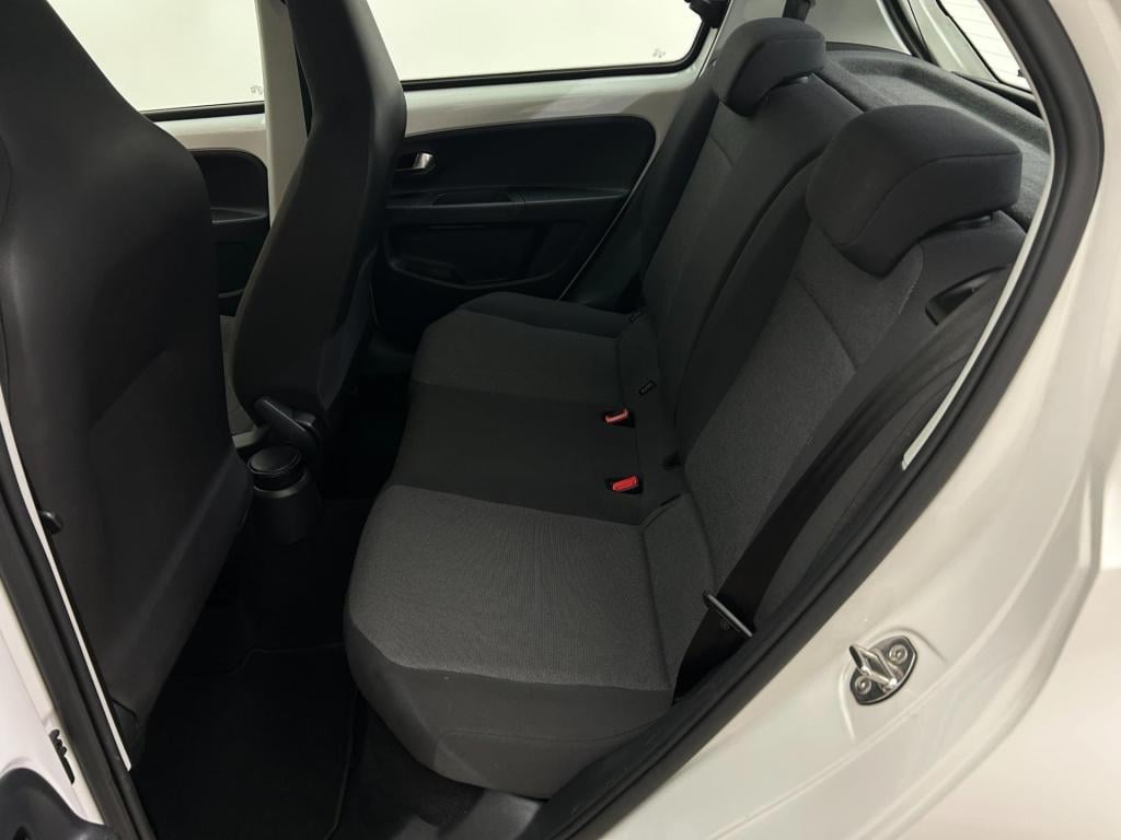 Volkswagen UP! occasion 1.0 move up! bluemotion | wit | tweedehands volkswa