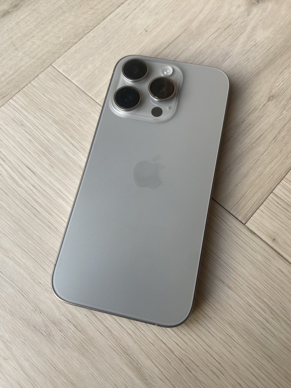 IPhone 15 Pro 256gb (zgan)