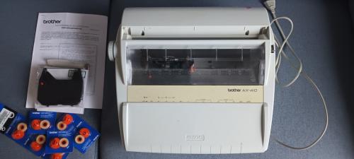 Schrijfmachine Brother AX-410
