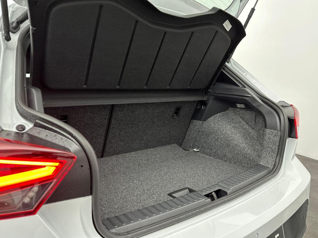 Seat Ibiza style 1.0 ecotsi 70 kw / 95 pk hatchback 5 deurs 5
