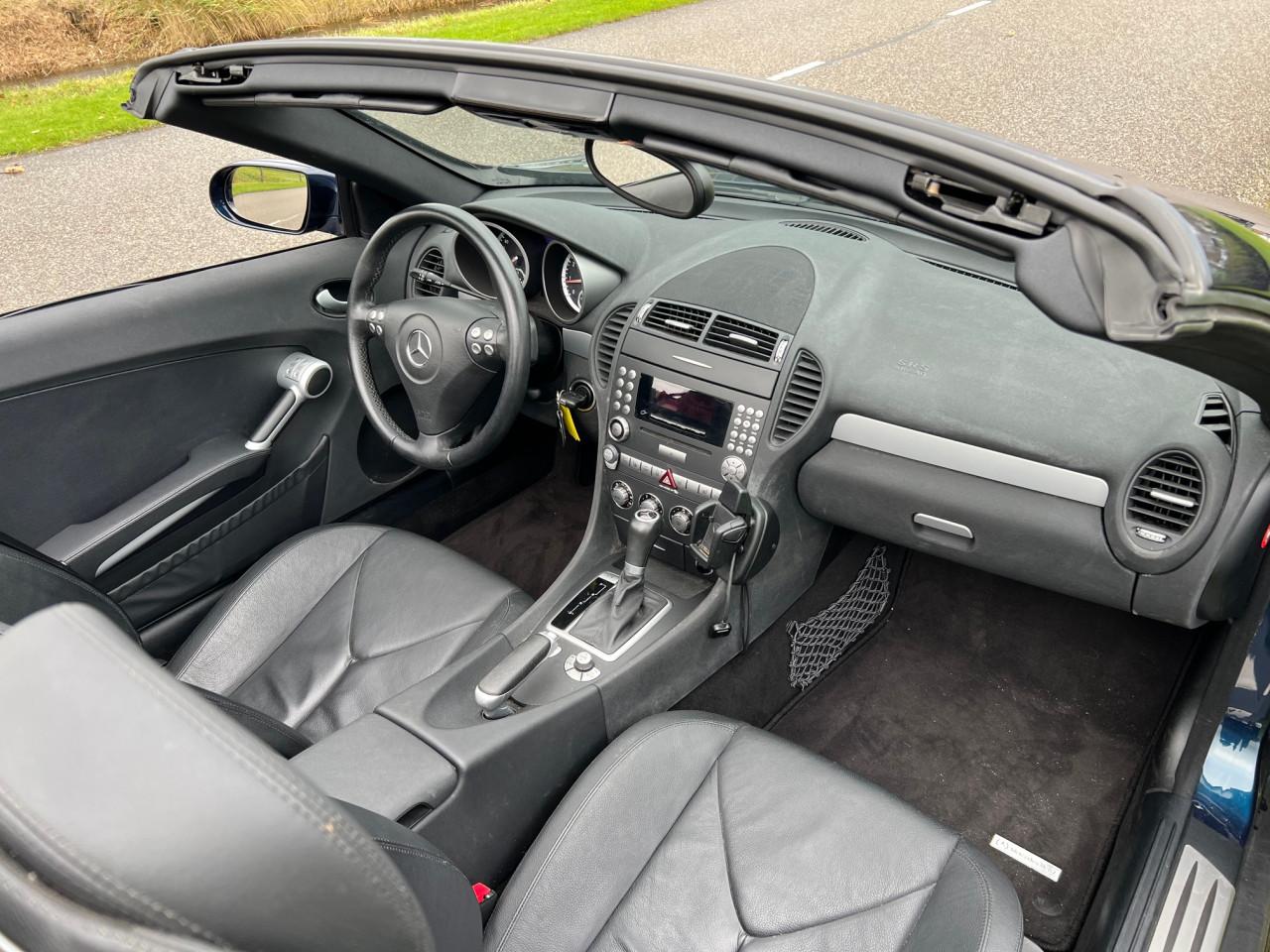 Unieke Mercedes SLK 2.0 uit 2005 met slechts 55.000 km!!