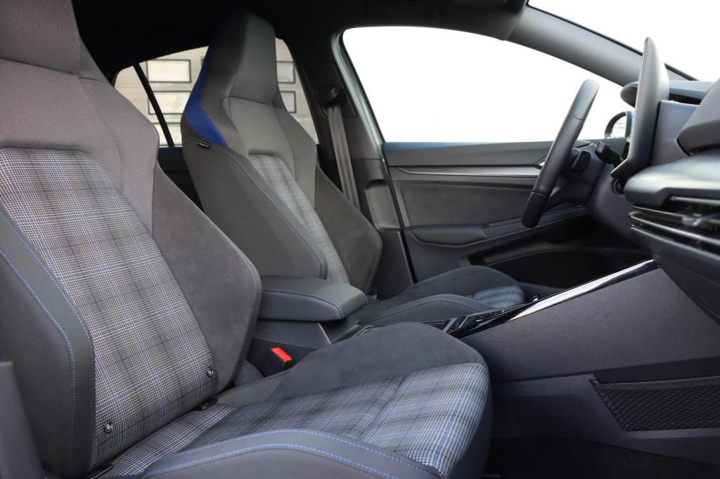 Volkswagen Golf gte 1.5 ehybrid 272pk dsg6 | soh 100% |