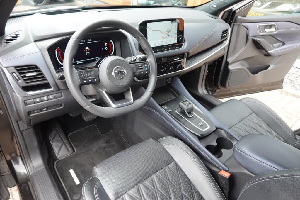 Nissan Qashqai 1.3 mhev xtronic tekna 1.3 dig-t benzine 158 pk