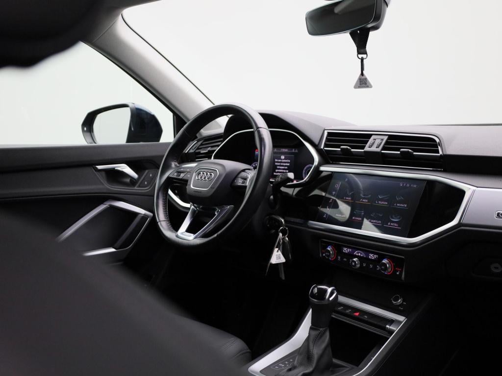 Audi Q3 sportback 35 tfsi pro line business | automaat | navigatie | leder 