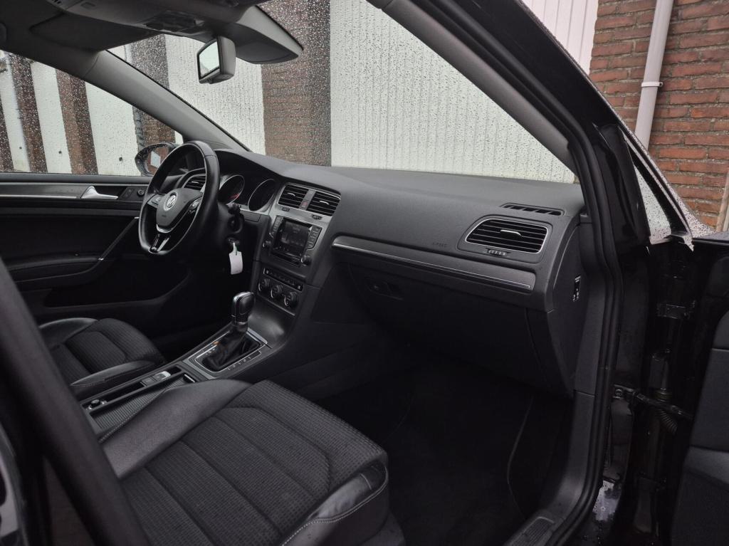 Volkswagen Golf 1.2 tsi comfortline /1e eigenaar / automaat / massagestoel 