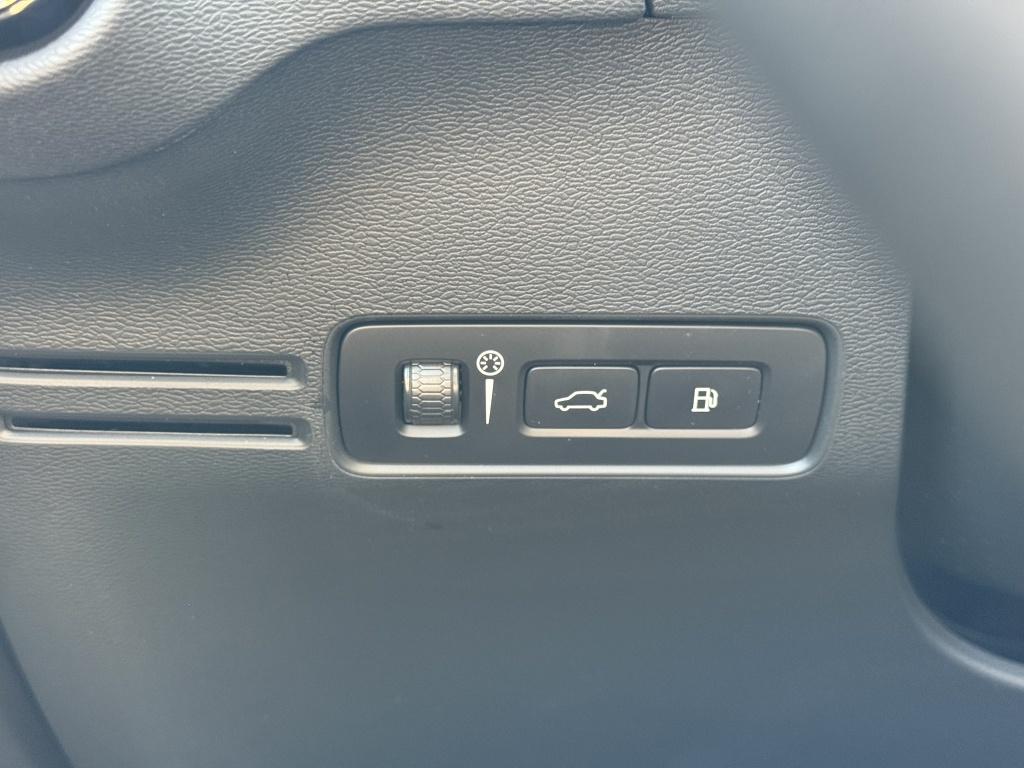 Volvo XC40 t5 262pk recharge ultimate bright| full options !!