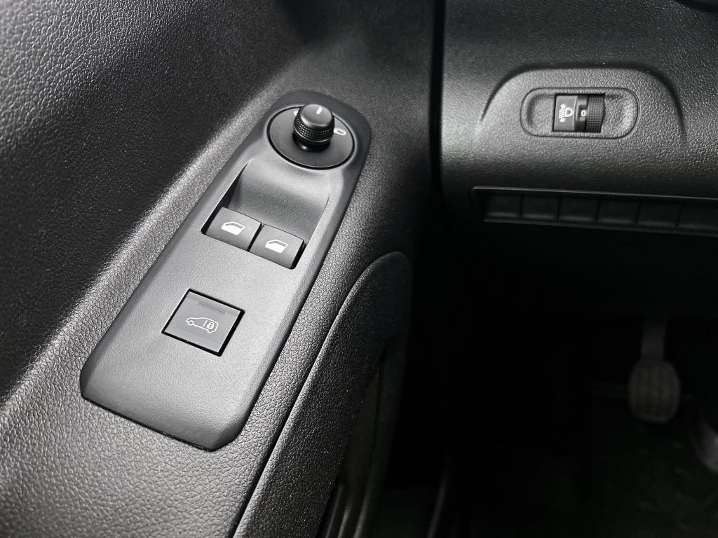 Citroen Berlingo bluehdi 100 pk s&s l1 | rijklaar | airco | schuifdeur rech