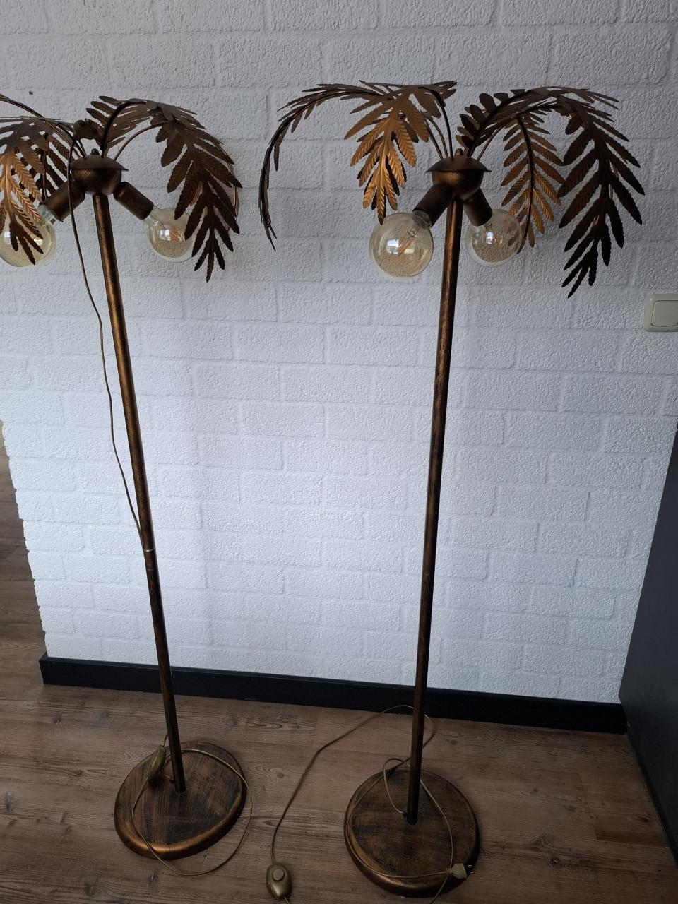Set prachtige vloerlampen
