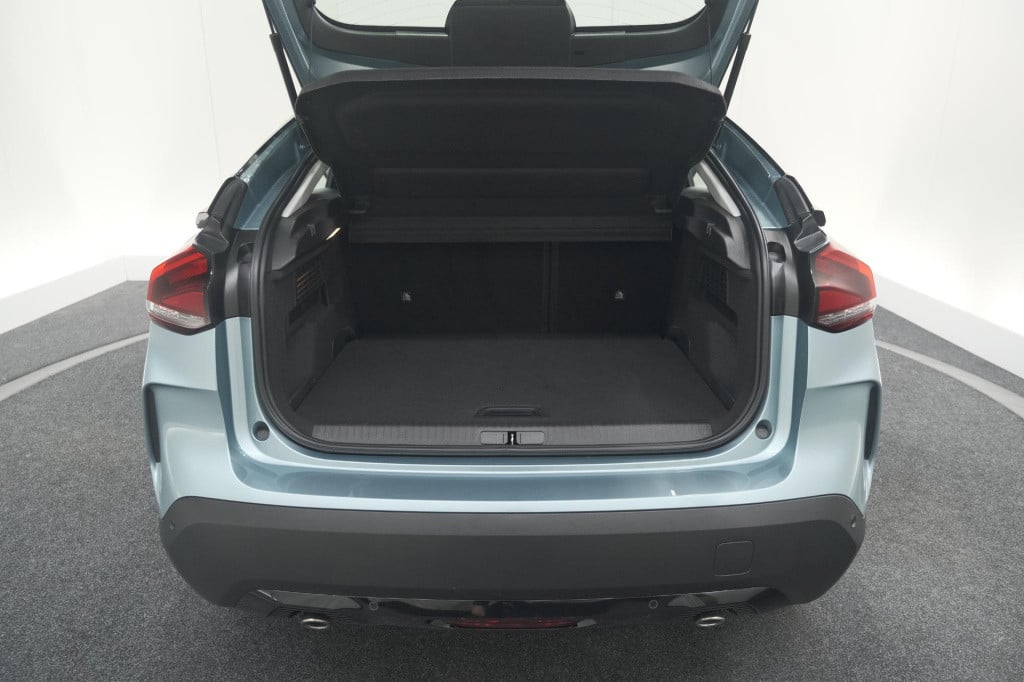 Citroen C4 puretech 130 eat8 shine | camera | apple carplay | parkeersensor