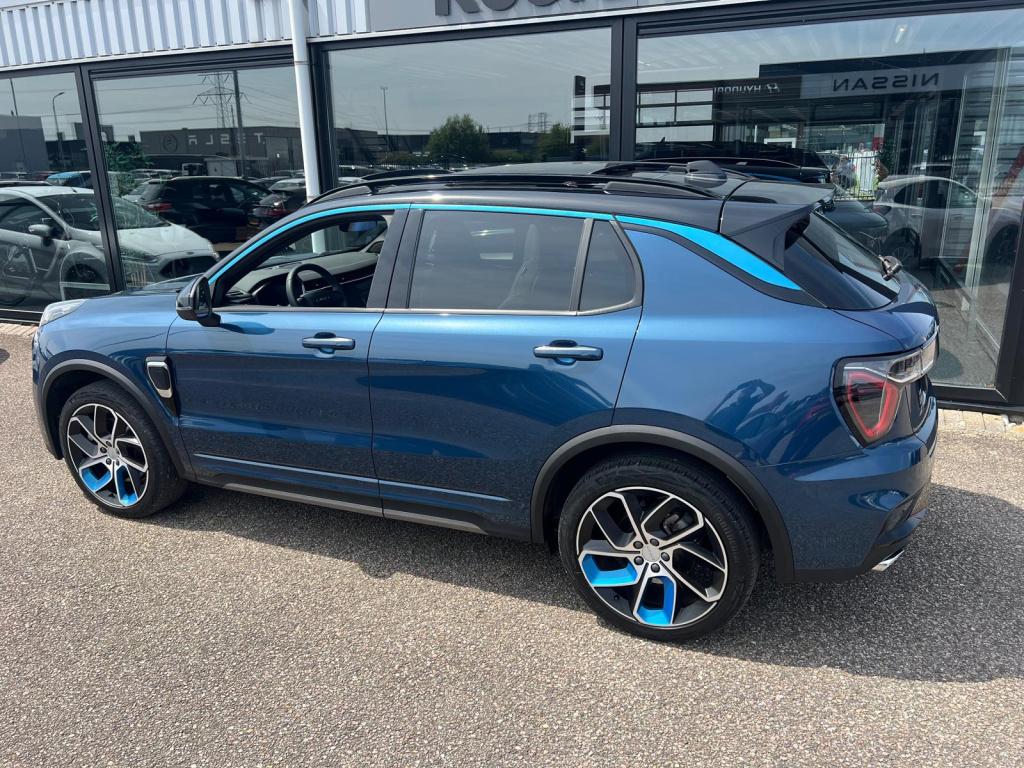 Lynk & Co 01 1.5 261pk panodak , adaptive cc , carplay , 360gr camera