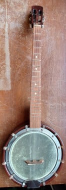 Vintage Tenor Banjo