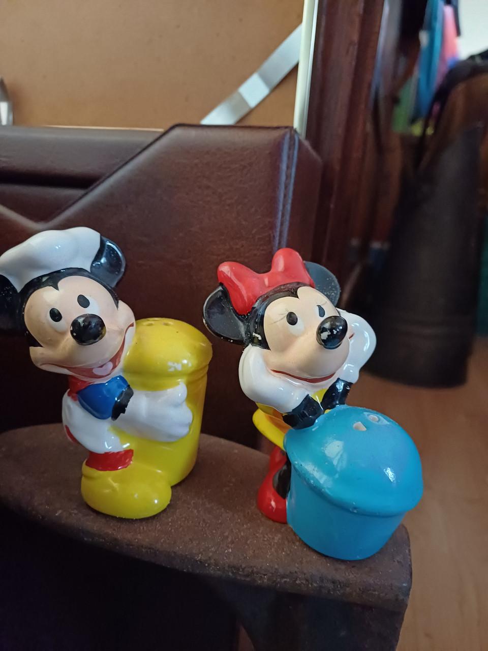 Mikey mouse.peper enzout stel