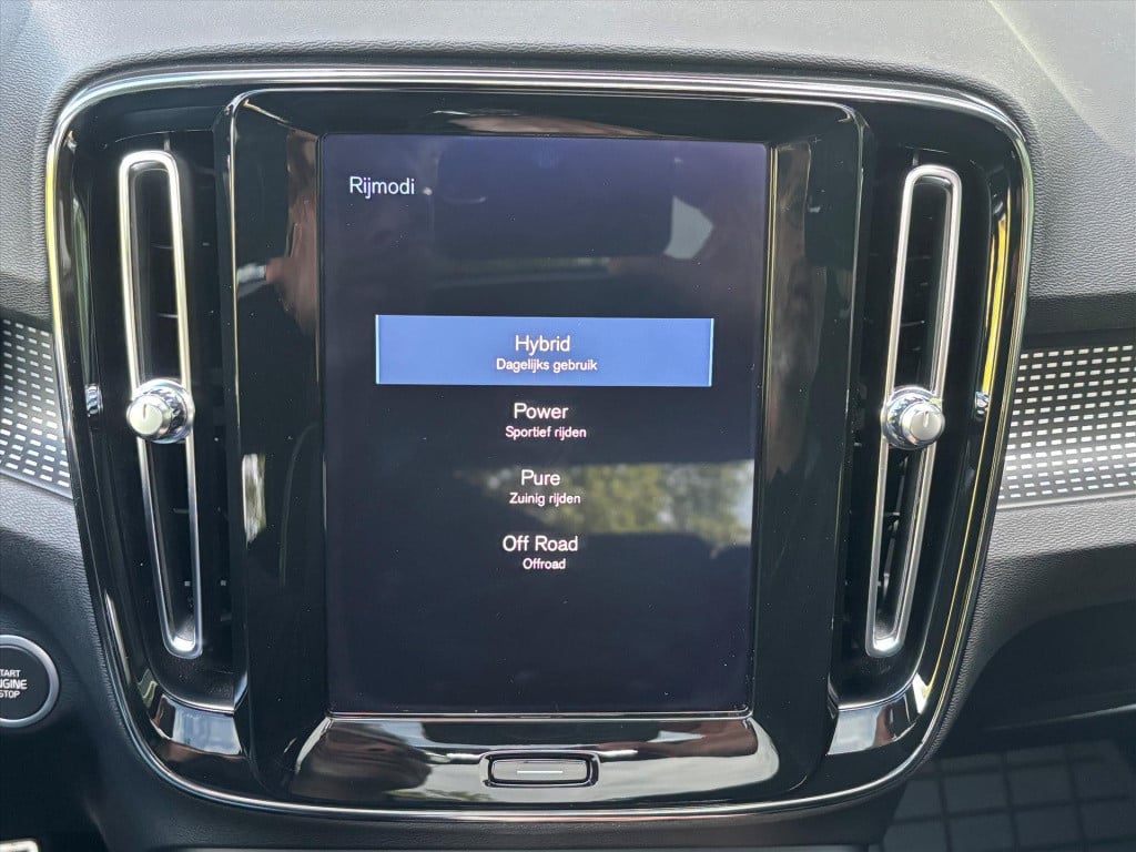 Volvo XC40 1.5 t5 recharge r-design|bliss|panoramadak|memorystoelen|stuur-s