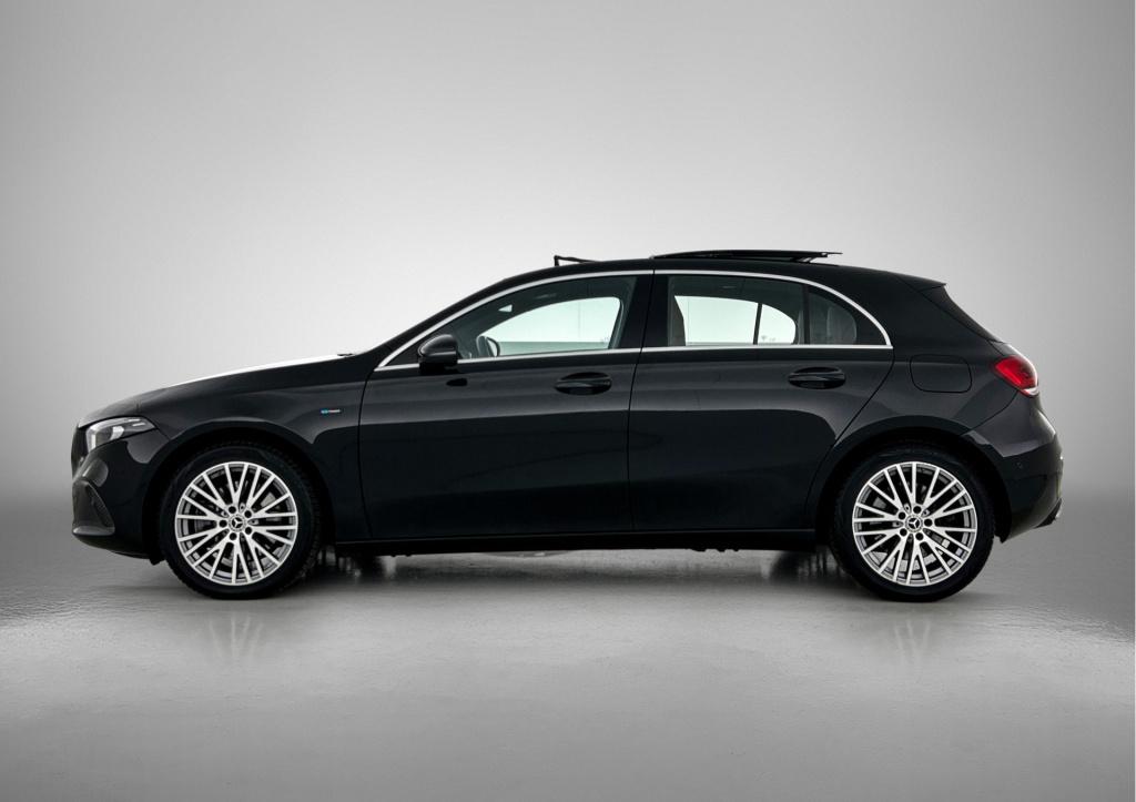 Mercedes-Benz A-Klasse 250 e business solution amg | panoramadak | cruise c