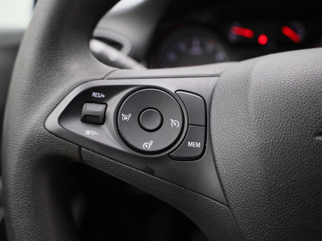 Opel Crossland X 1.2 edition | airco | apple carplay | cruise control