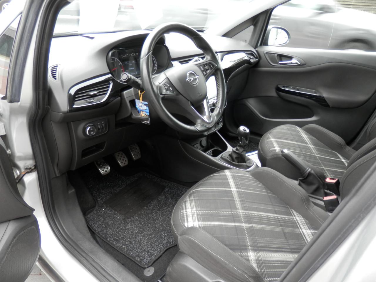 Auto Garant Biedt Aan: Opel Corsa 1.4 Cosmo