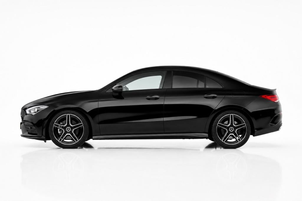 Mercedes-Benz Cla 180 amg night | sfeerverlichting | camera | apple carplay