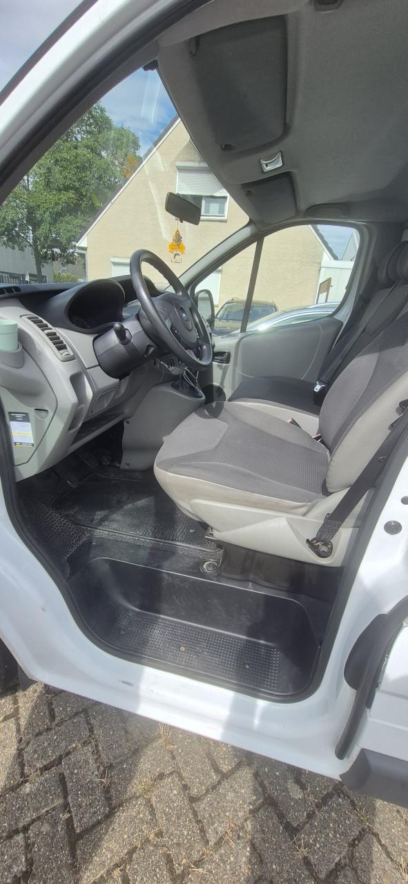 Opel vivaro 2.0 cdti