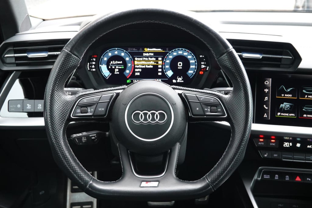 Audi A3 limousine 30 tfsi s edition
