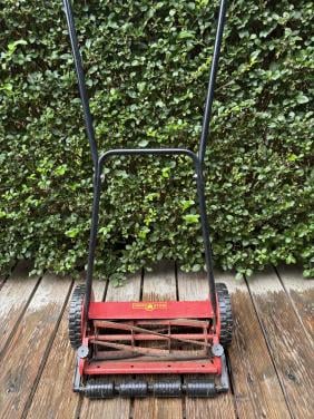 Wolfgarten handgrasmaaier