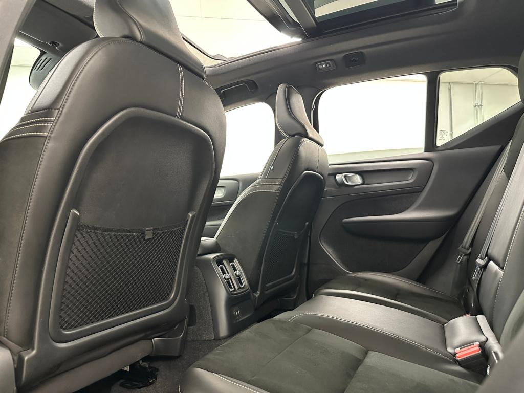 Volvo XC40 1.5 t5 recharge r-design | panoramadak | keyless entry | 262pk |