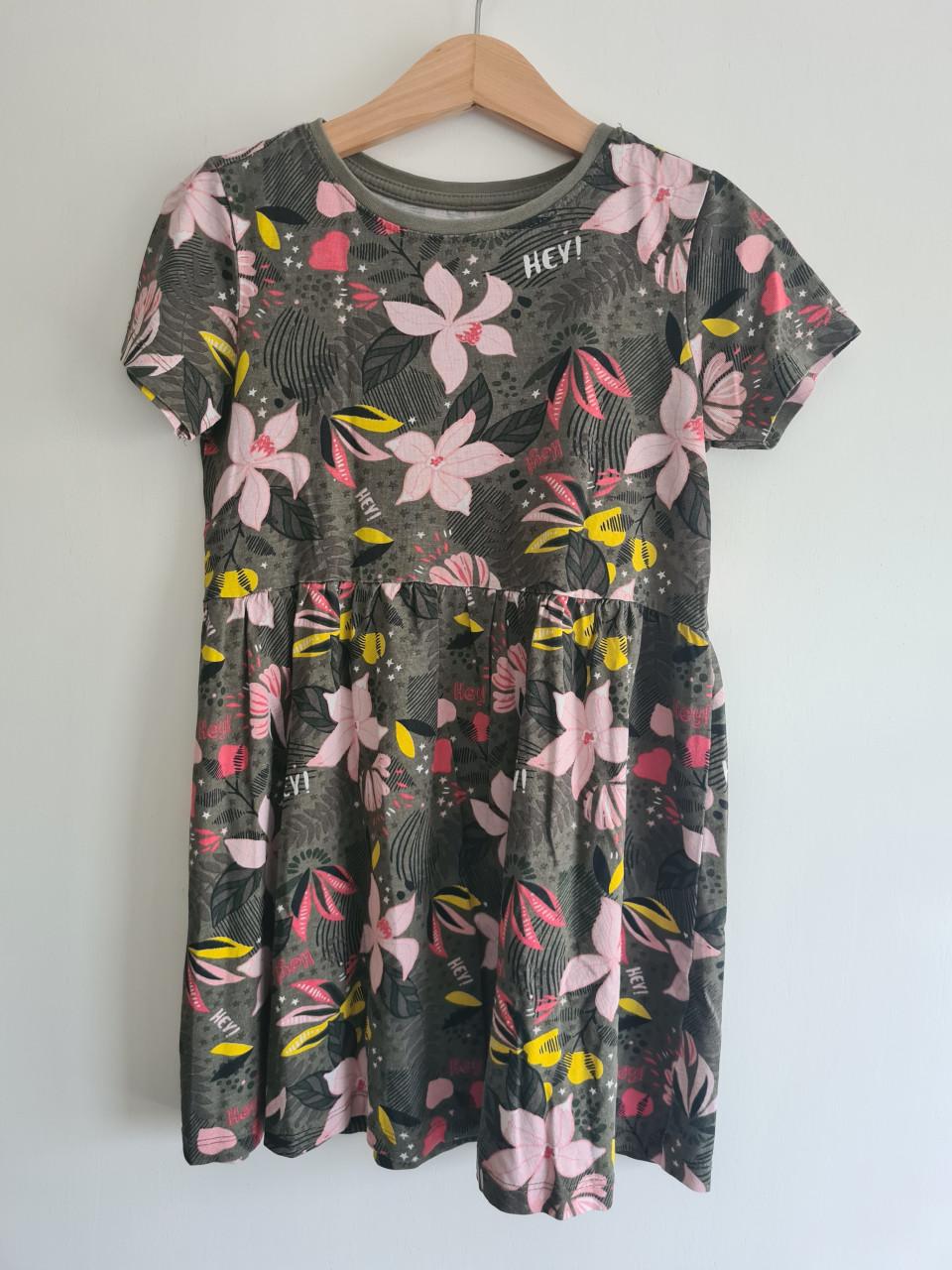 Hema kaki groen, meer kleuren zomer jurk  Mt 122-128