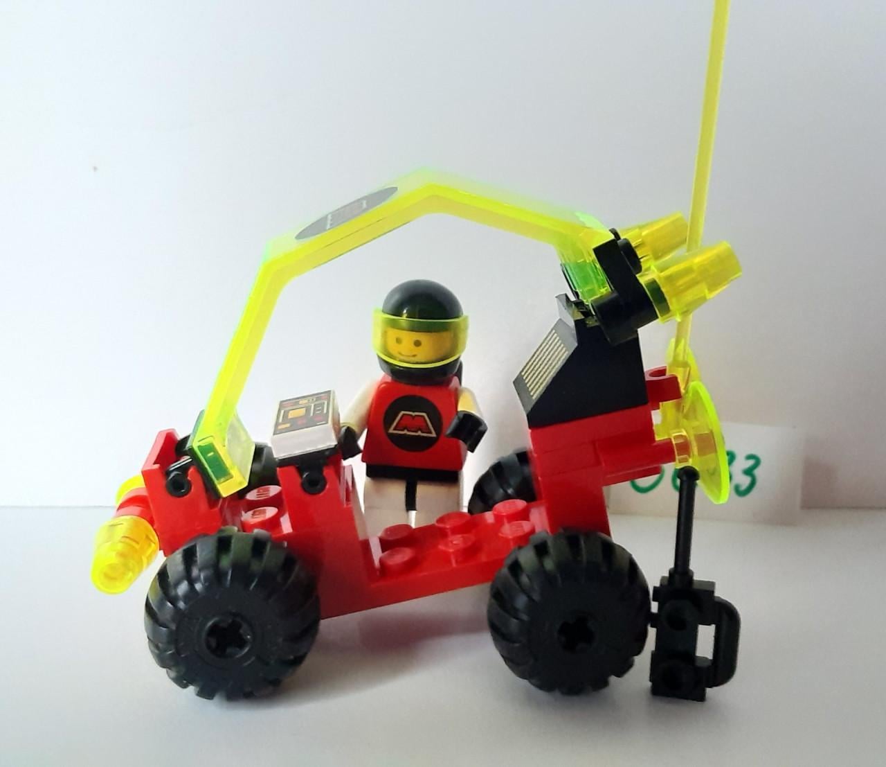 Lego Space M-Tron 6833: Beacon tracer.