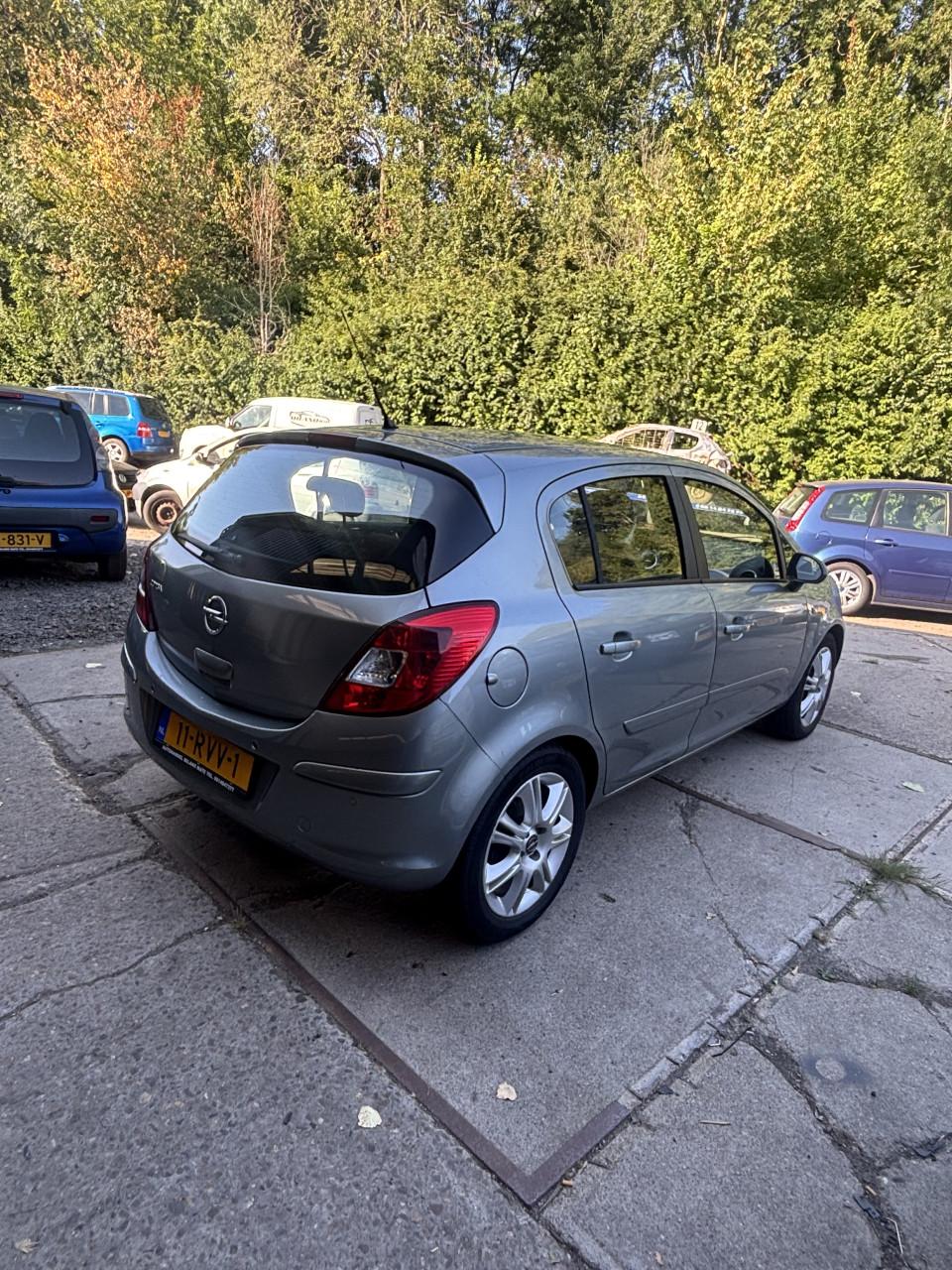 Opel corsa jaar apk