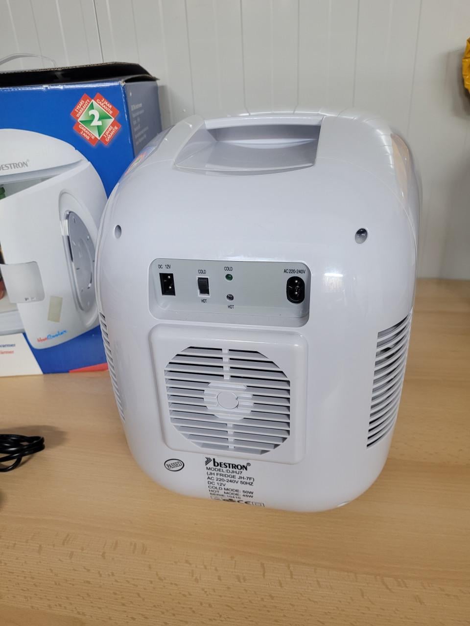 Mini koelkast en verwarmer