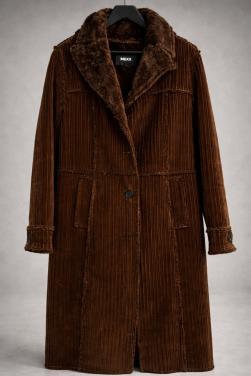 Bruine corduroy mantel