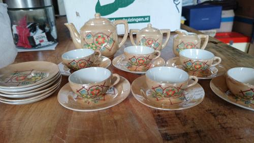 Kinder thee servies