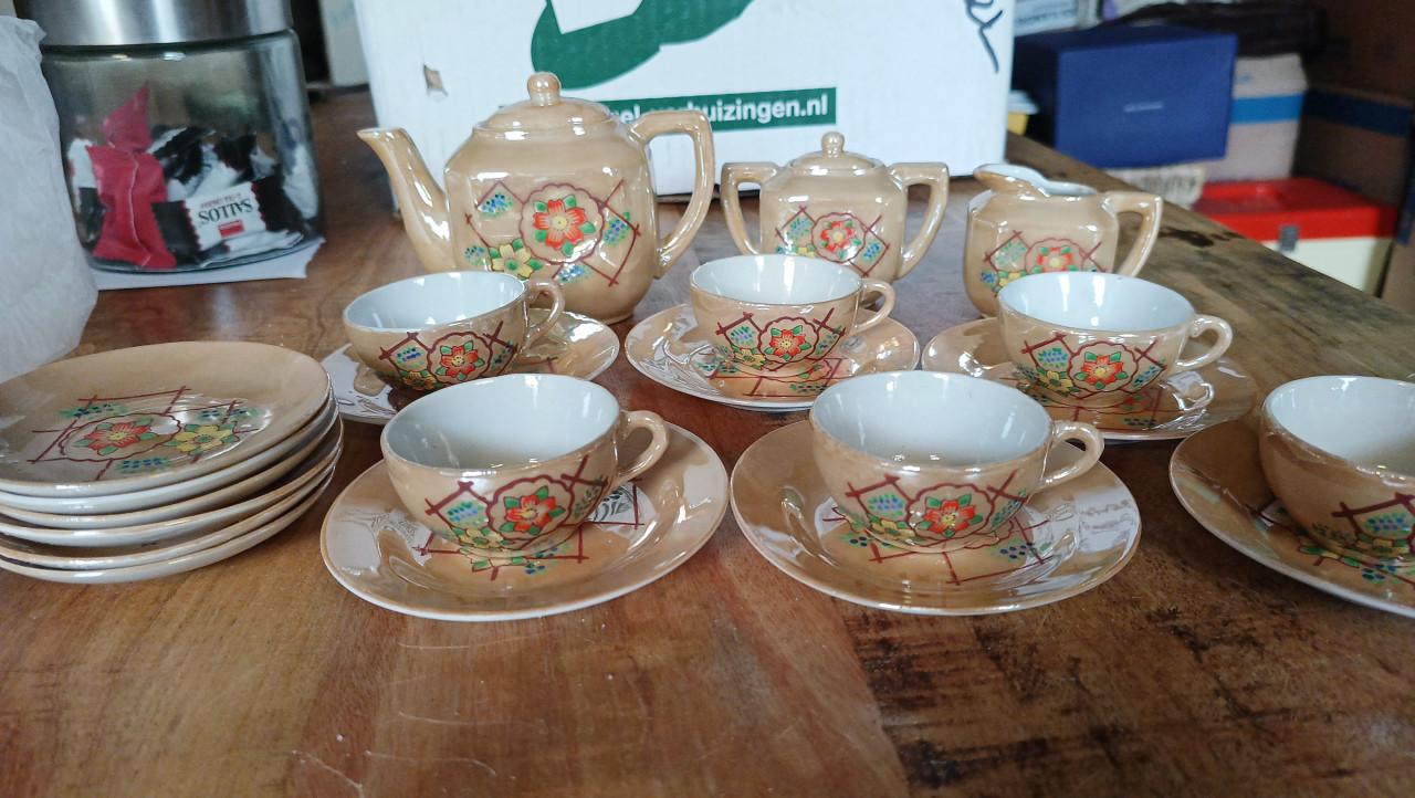 Kinder thee servies