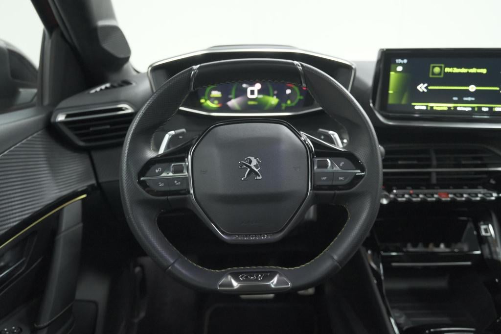 Peugeot 208 1.2 puretech 130 gt | alcantara pack | panoramadak | dodehoekde