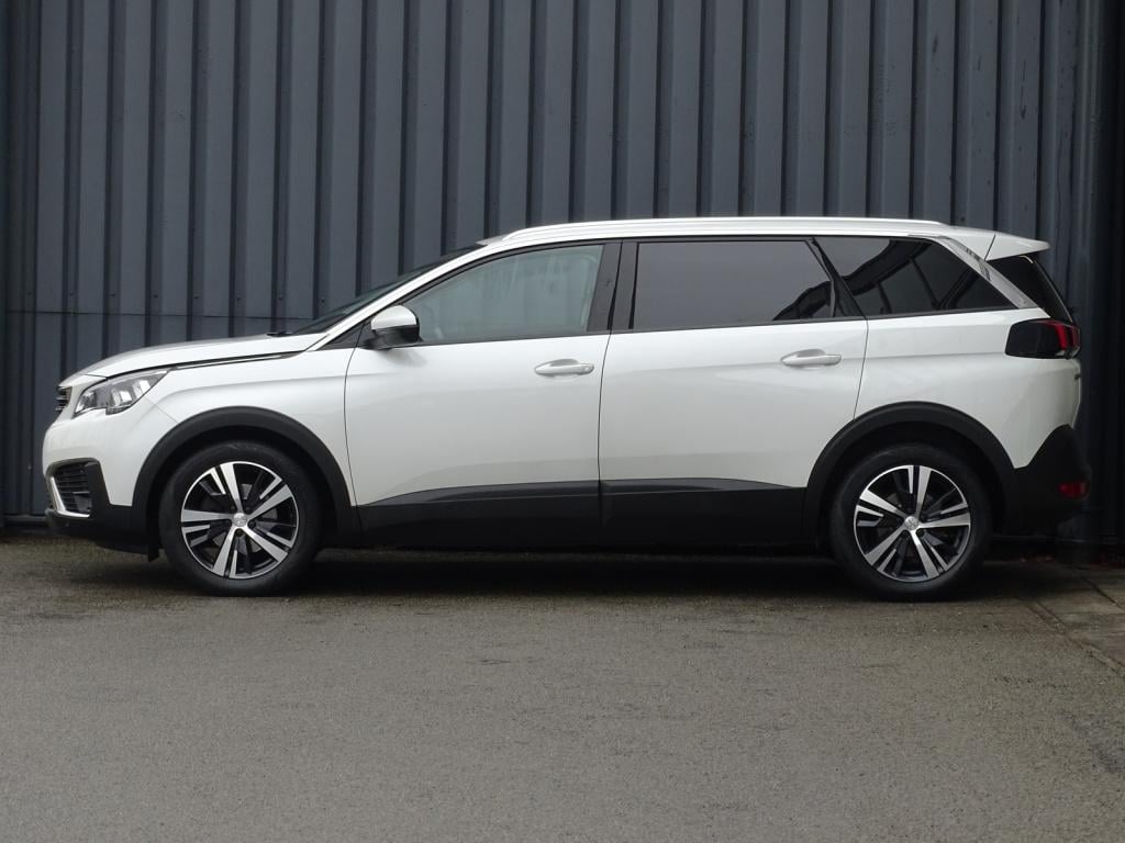 Peugeot 5008 1.2 puretech blue lease executive | 7-persoons