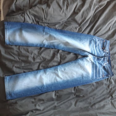 Levi jeans 33-36