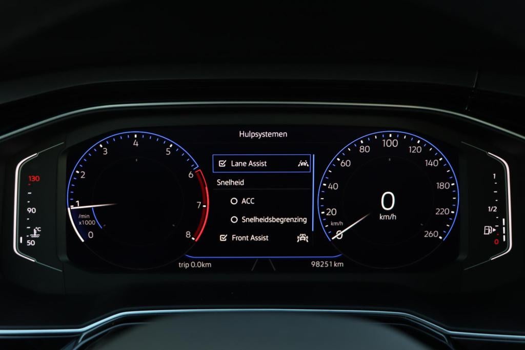 Volkswagen Polo 1.0 tsi r-line 95pk