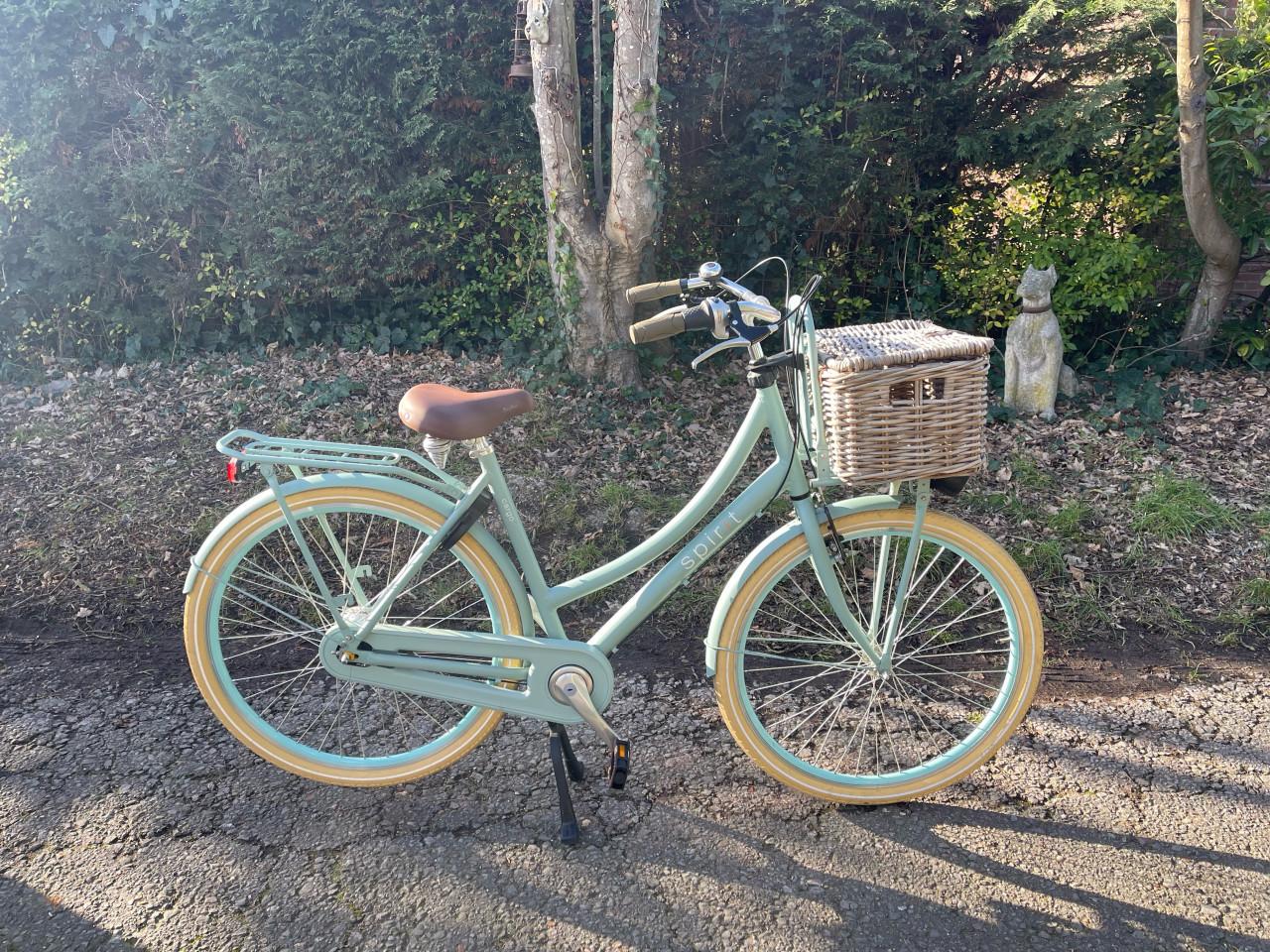 Tekoop zeer nette spirit cargo